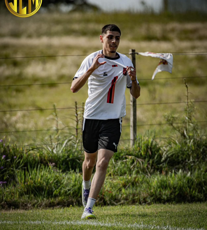 Jugador Santiago Mariño